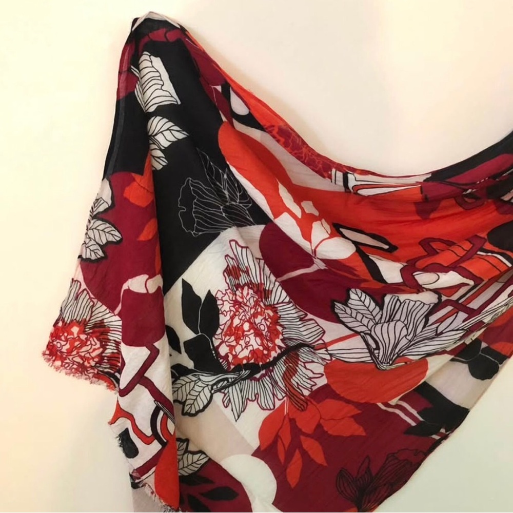 Beautiful Olsen Designer rectangular scarf in deep reds, burgundy tones.